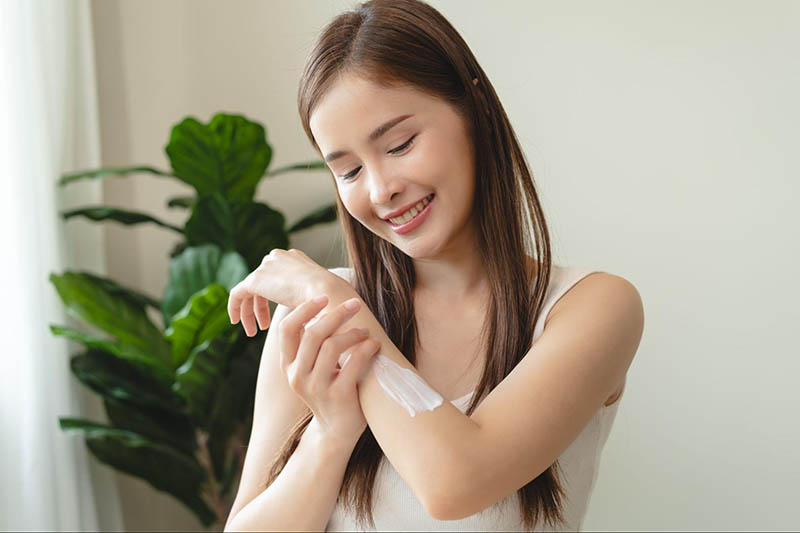 dưỡng da sau khi tắm trắng với bột mì