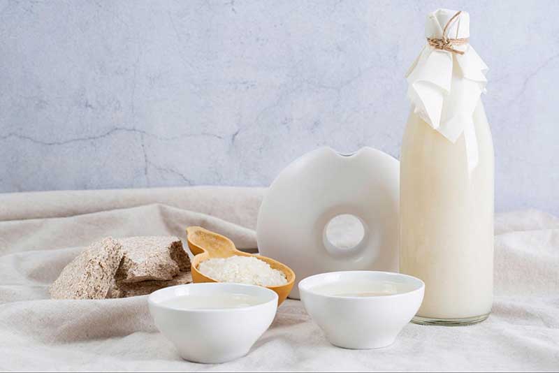 dưỡng trắng da tay với dầu dừa và cám gạo