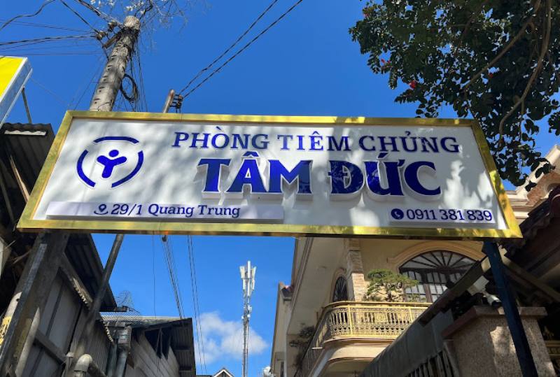 phòng tiêm chủng tâm đức