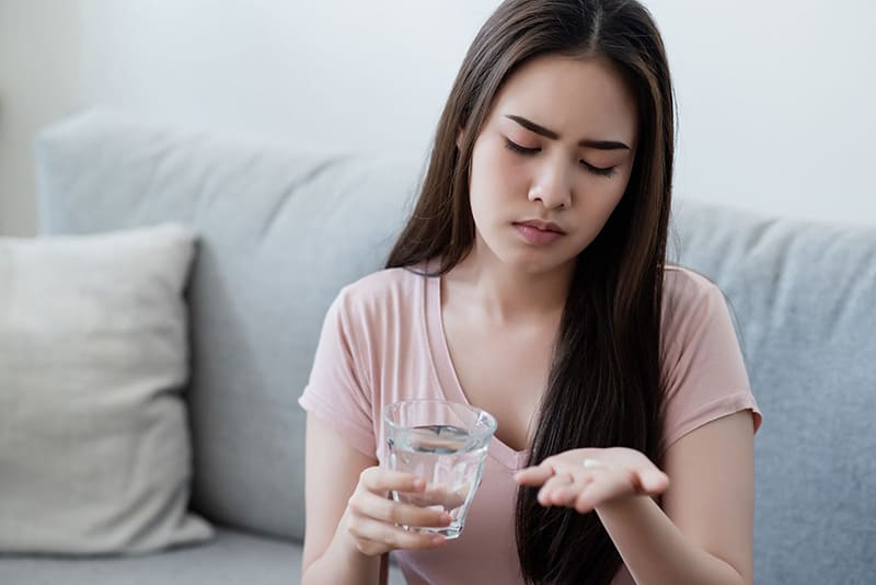 tác dụng phụ của thuốc khiến ngủ nhiều nhưng vẫn buồn ngủ