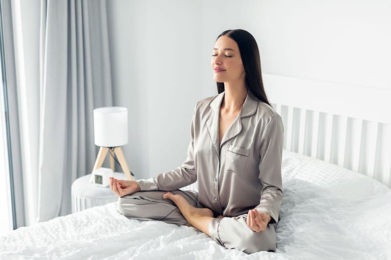 thiện định giúp thư giãn làm dịu tinh thần