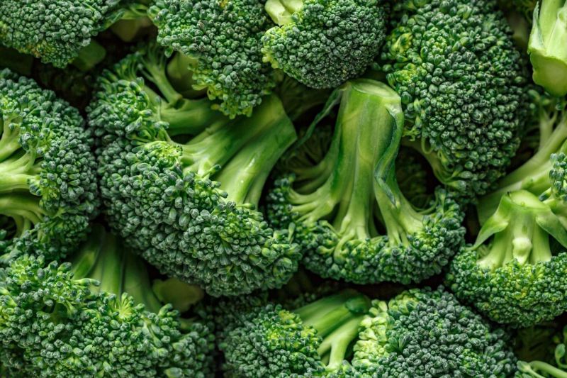 Broccophane - chiết xuất từ bông cải xanh Broccoli hỗ trợ cải thiện thị lực sau mổ, giảm mờ, mỏi mắt và hạn chế nguy cơ tái loạn thị.
