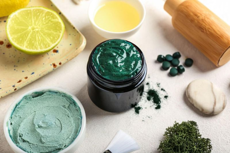 mặt nạ tảo xoắn tẩy tế bào chết