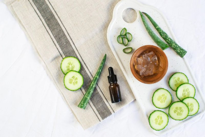 cách chữa nám bằng dưa leo và nha đam