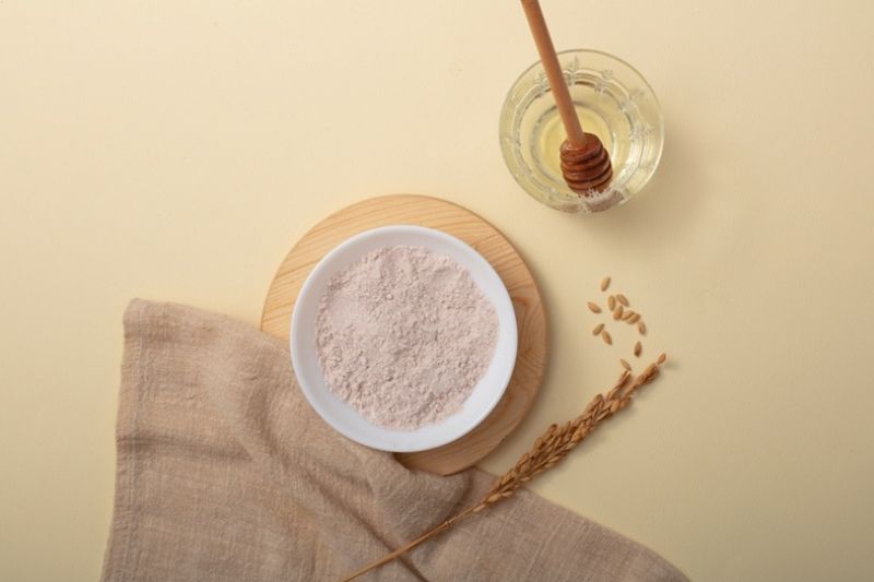 mặt nạ cám gạo trị nám và mật ong