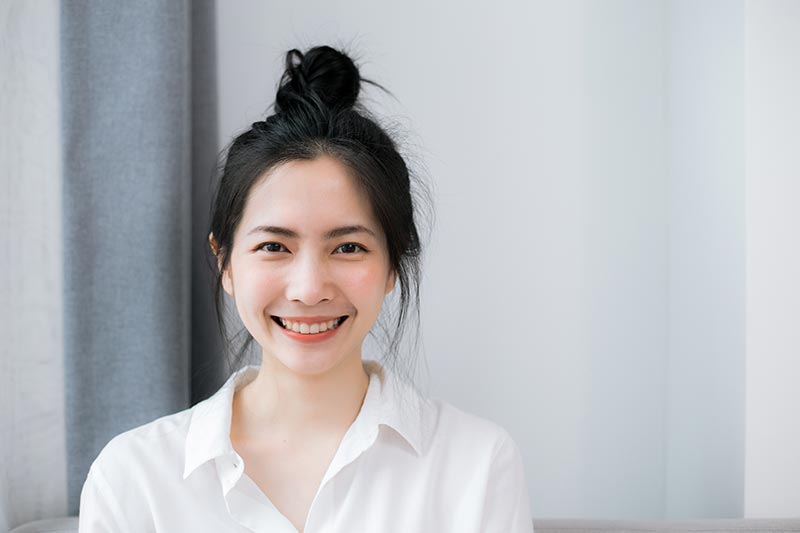 kiểu tóc búi cao
