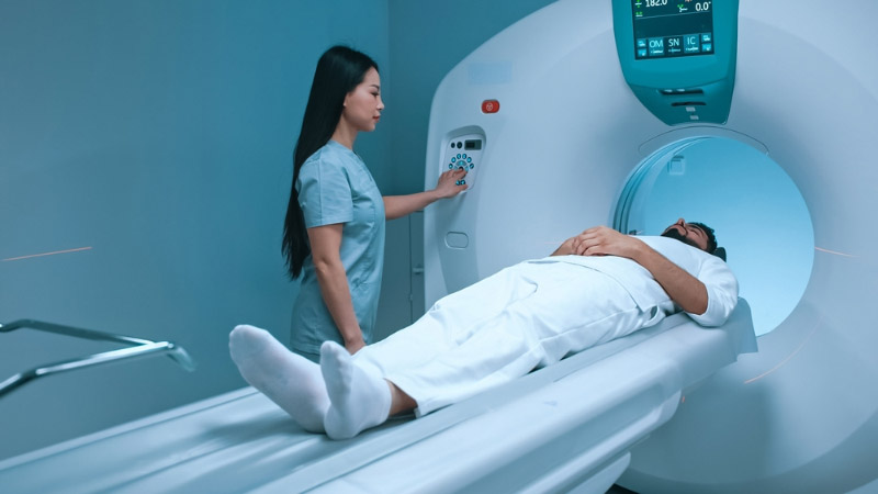 MRI chẩn đoán viêm cột sống dính khớp