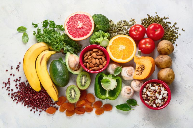 Thực phẩm giàu kali hỗ trợ thư giãn mạch máu, hạ huyết áp cho phụ nữ tiền mãn kinh.