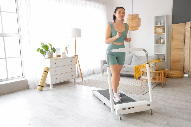 Vận động giúp giảm đau đầu gối