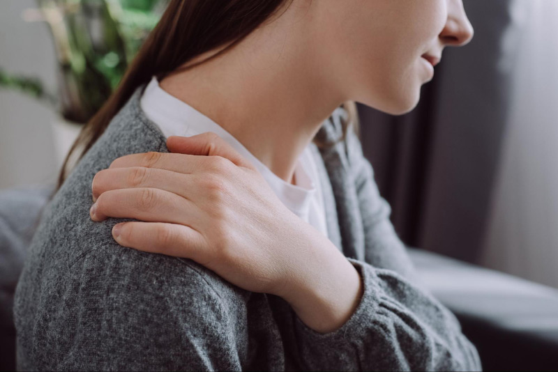 Vật lý trị liệu hõ trợ cải thiện viêm quanh khớp vai