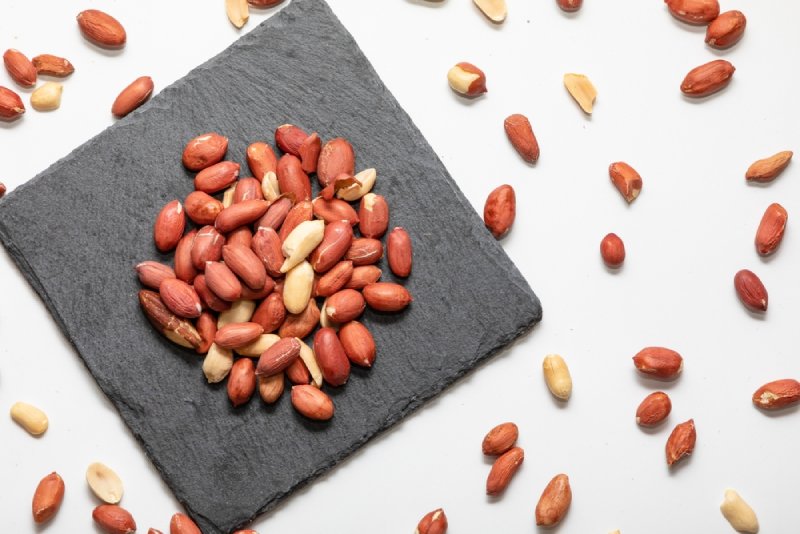 bệnh gan nên ăn lạc không