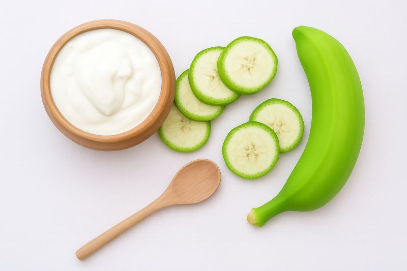 trị nám bằng chuối xanh kết hợp với sữa chua