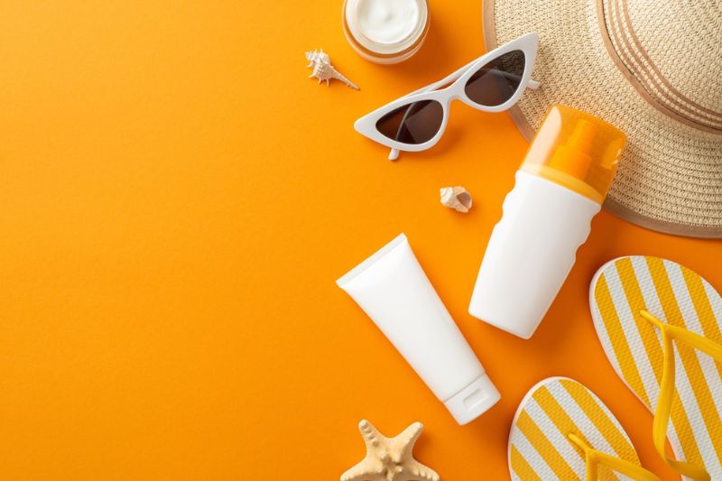 dùng kem chống nắng bảo vệ da