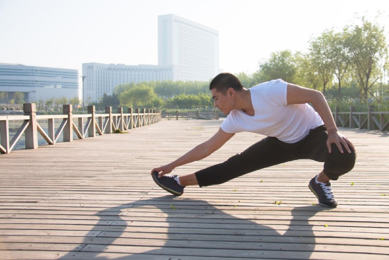 Khởi động đúng cách giảm đau đầu gối