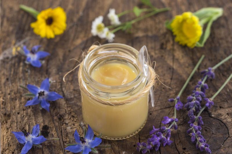 sữa ong chúa trị nám