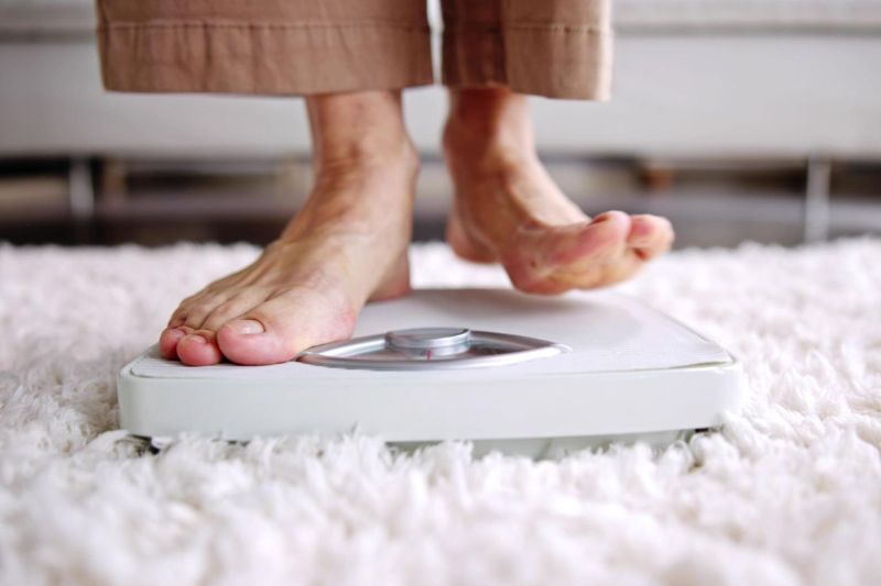 theo dõi cân nặng mỗi ngày