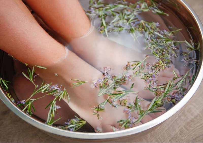 Chữa trị đau khớp bàn chân