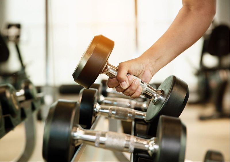Đối tượng dễ bị đau khớp bàn tay