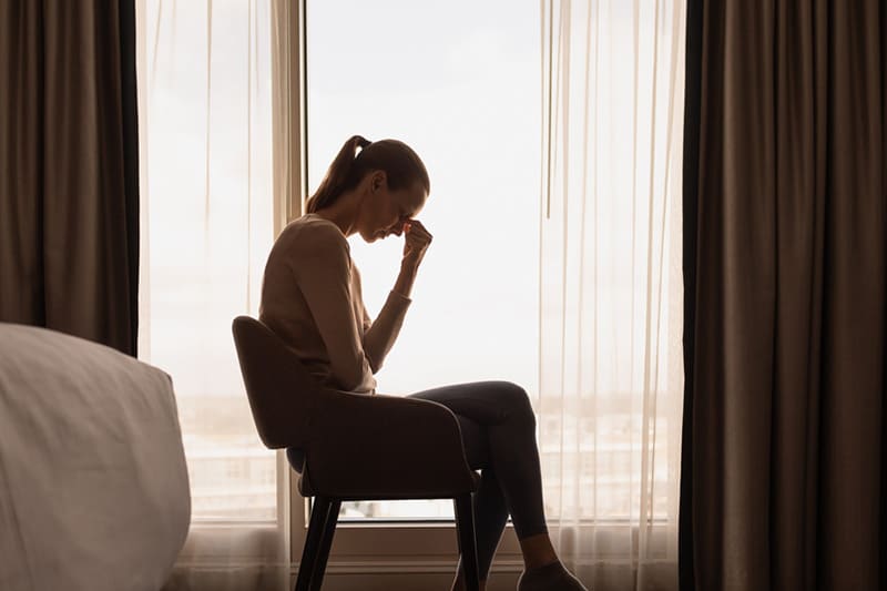 nên đi thăm khám nếu mất ngủ kéo dài