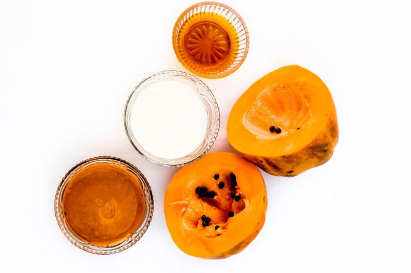 mật ong và đu đủ chữa tàn nhang