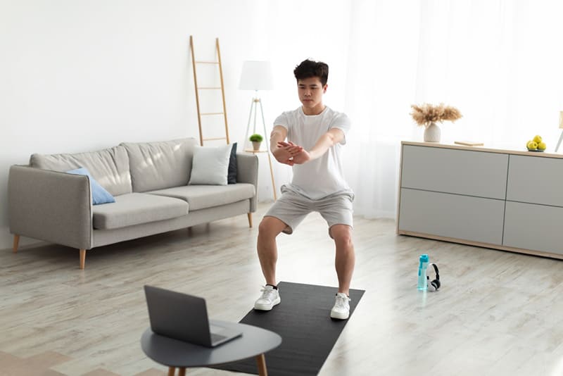 vận động đều đặn giúp phòng ngừa bệnh