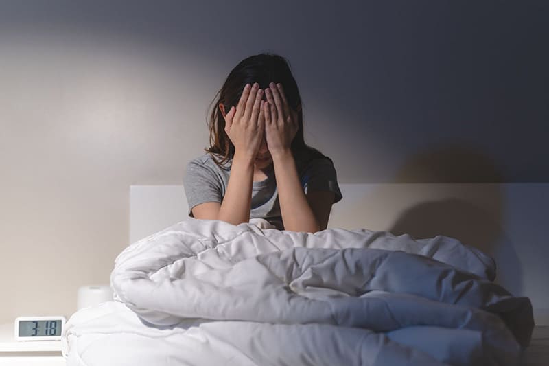 căng thẳng tâm lý rút ngắn thời lượng ngủ sâu