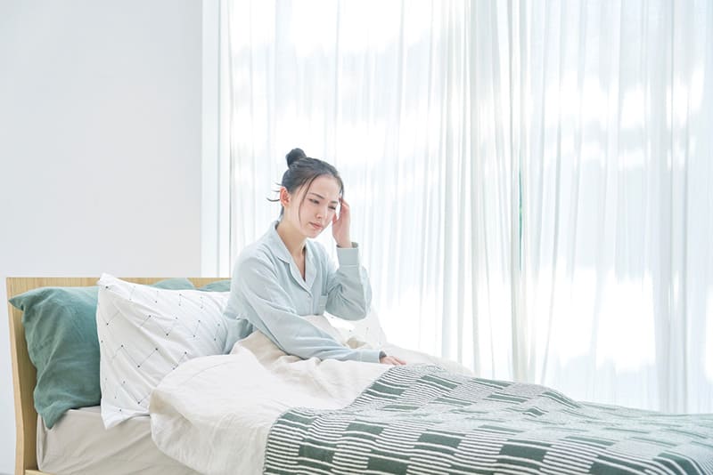 đau đầu mệt mỏi khi ngủ dậy có thể là triệu chứng