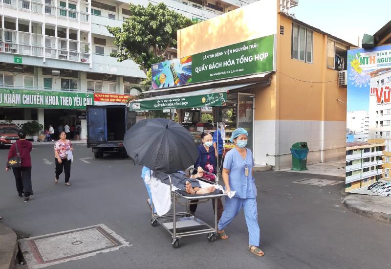 di chuyển bệnh nhân cấp cứu