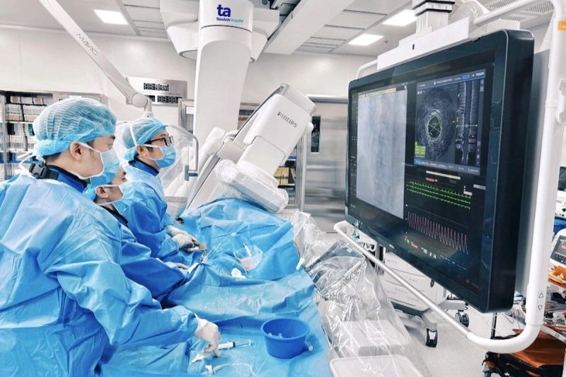 thiết bị điều trị suy tim tim hiện đại ở bệnh viện tâm anh