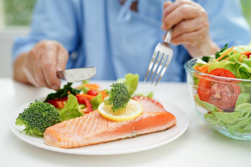bệnh nhân suy tim nên chia nhỏ các bữa ăn trong ngày