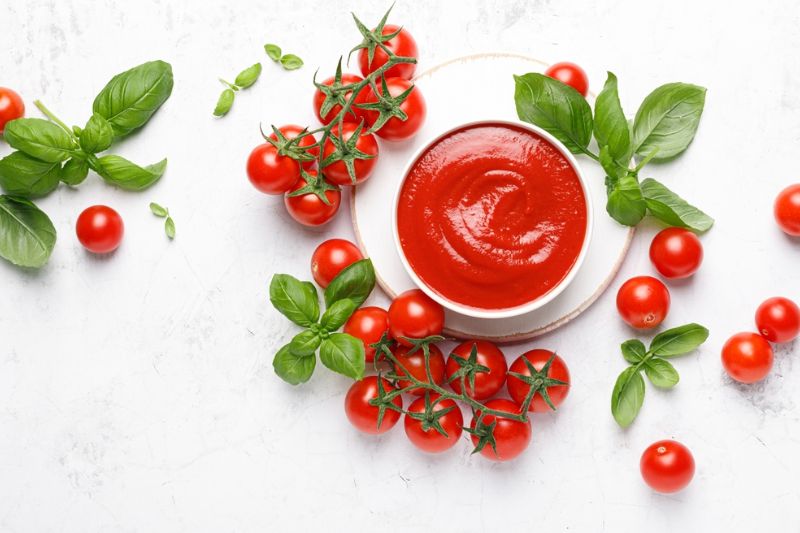 cà chua giàu lycopene cải thiện sáng da