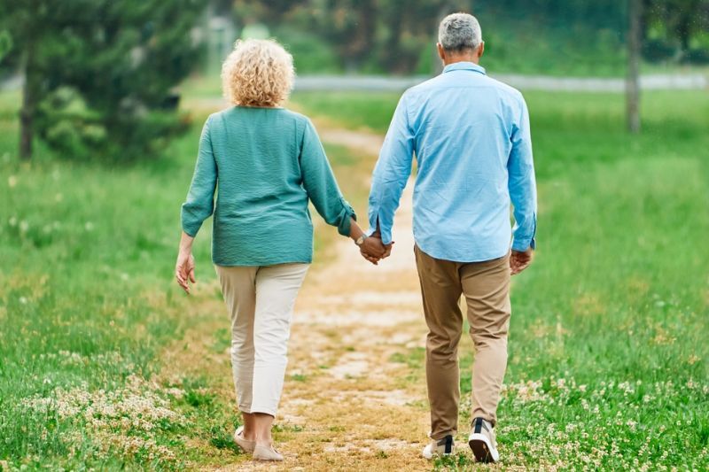 Giao tiếp giúp cải thiện ham muốn và gắn bó ở nữ 50 tuổi