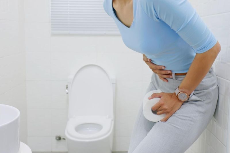 Bốc hỏa và rối loạn tiểu tiện thường gặp