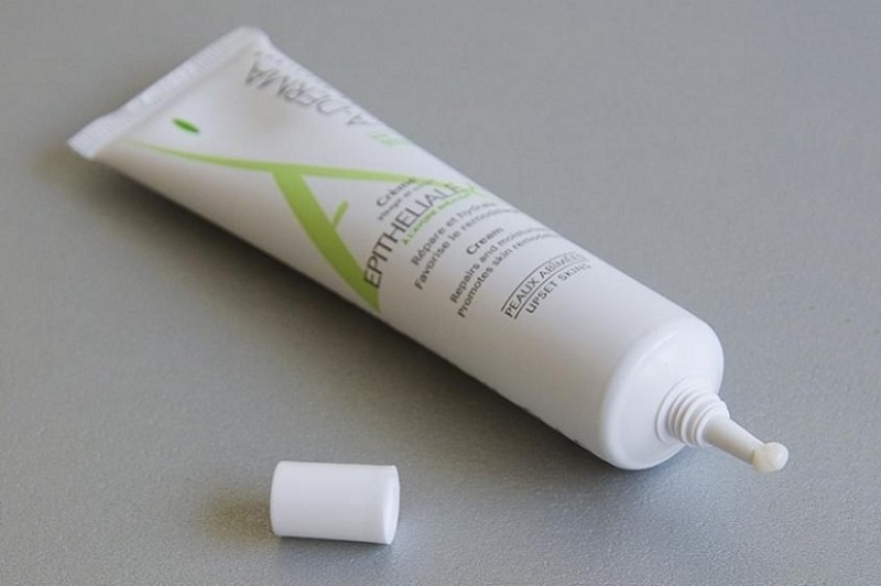 kem bôi sẹo lõm epitheliale ah cream a-derma