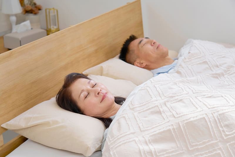 nguyên nhân thường do khó ngủ, mất ngủ ban đêm