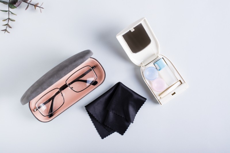 kính gọng hỗ trợ thị lực cho người bị viễn thị