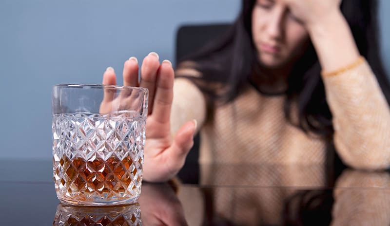 nên hạn chế sử dụng chất kích thích