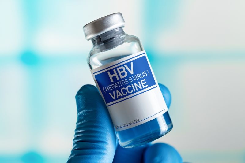 tiêm vaccine viêm gan B