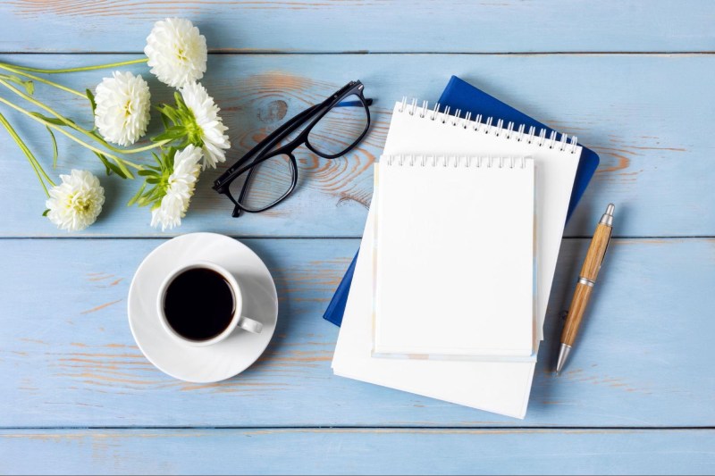 tránh sử dụng cà phê, rượu, thuốc lá trong ngày đo khúc xạ