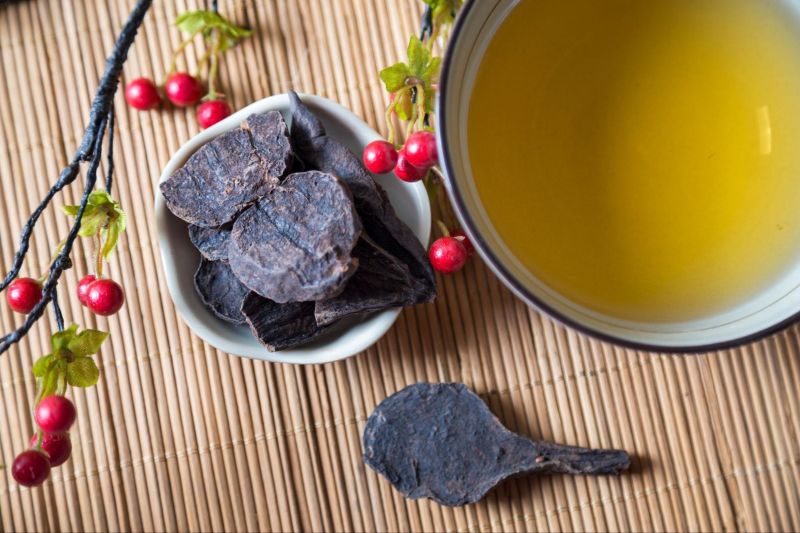 uống hà thủ ô không gây sạm da