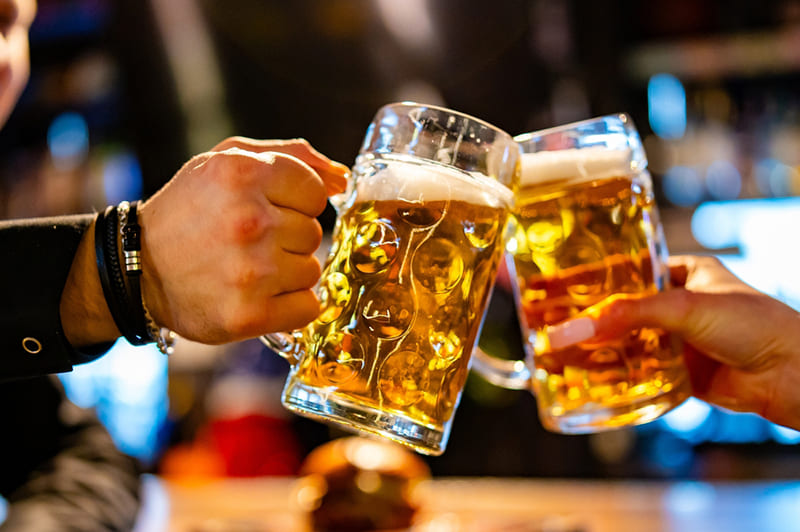 hạn chế tối đa rượu bia