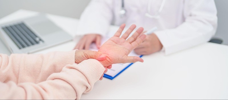 thăm khám định kỳ theo chỉ định