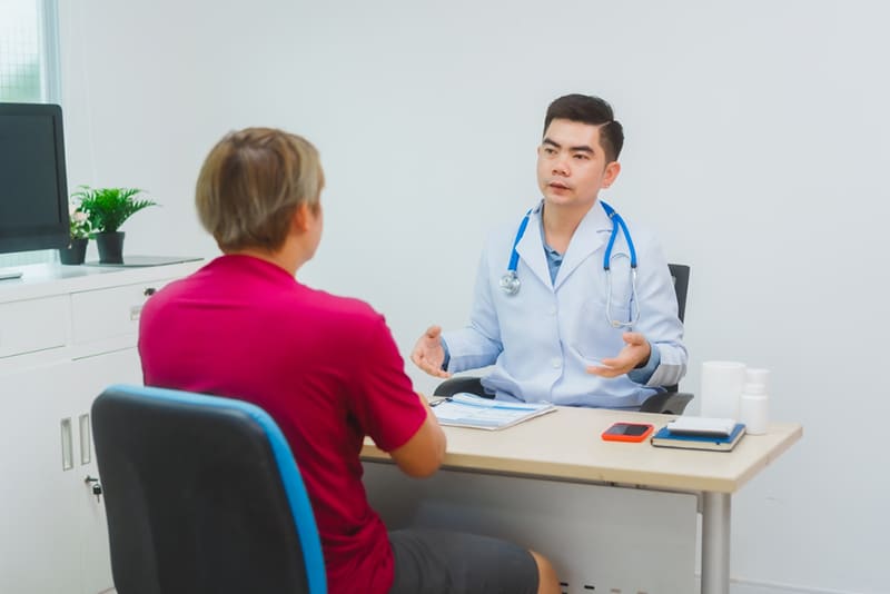 điều trị nghiêm ngặt theo chỉ định bác sĩ