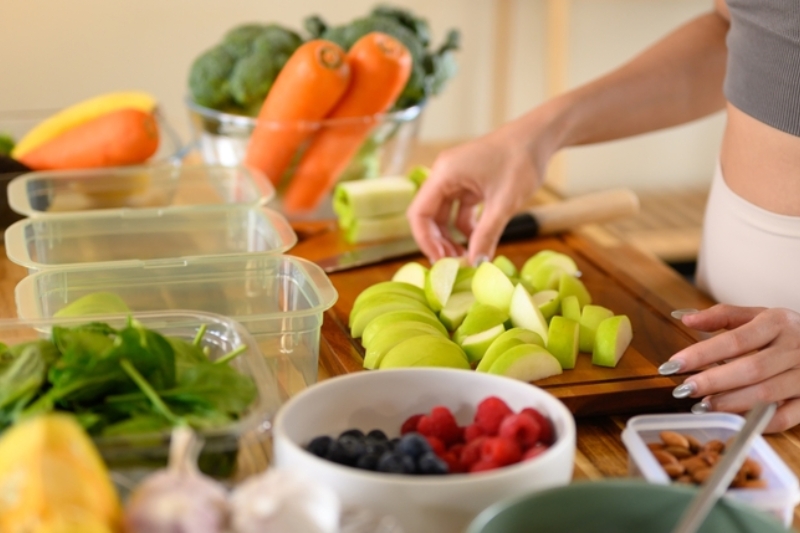 chế độ dinh dưỡng cho người ung thư hắc tố