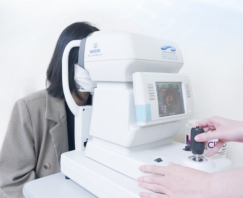 khám mắt tại BVĐK Tâm Anh