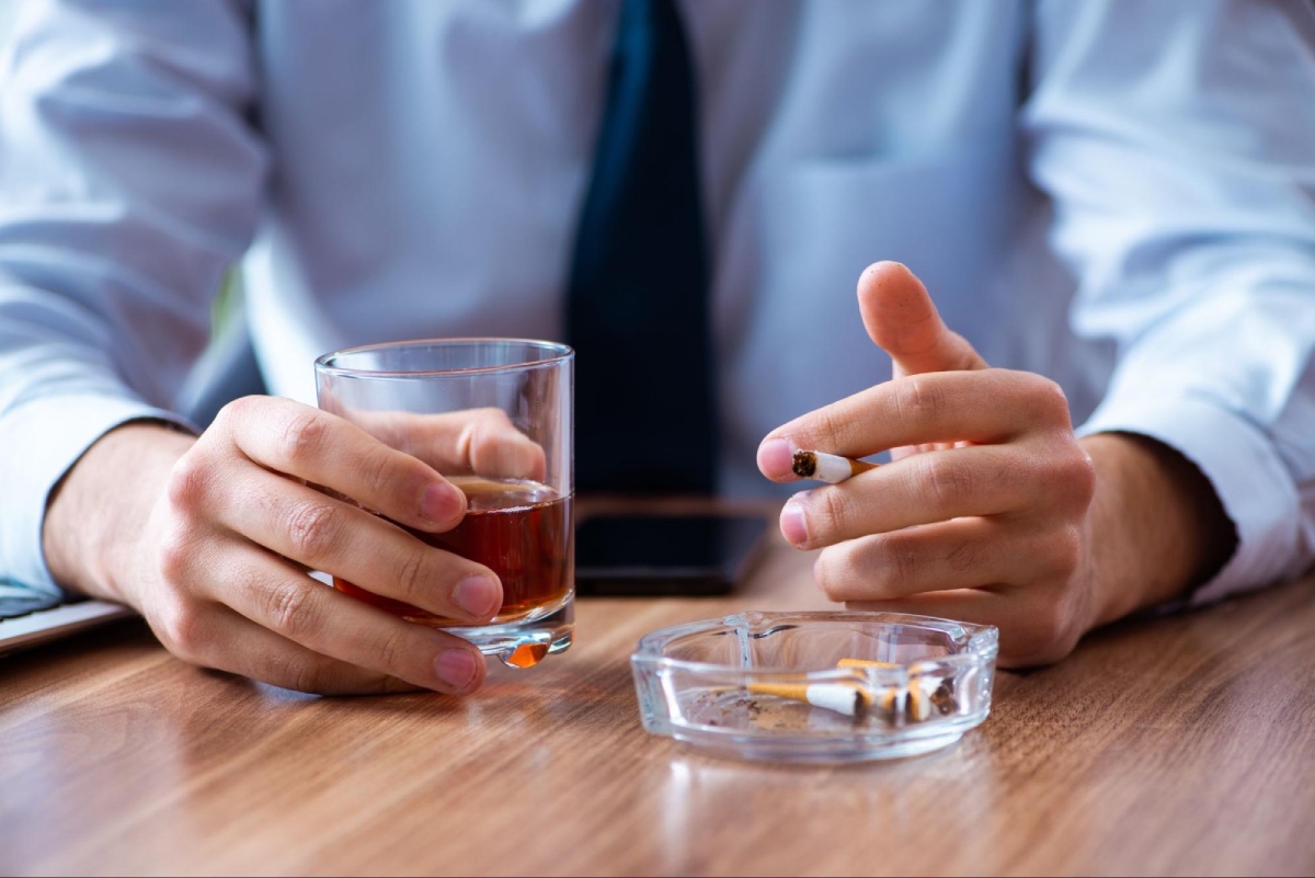 rượu bia và thuốc lá