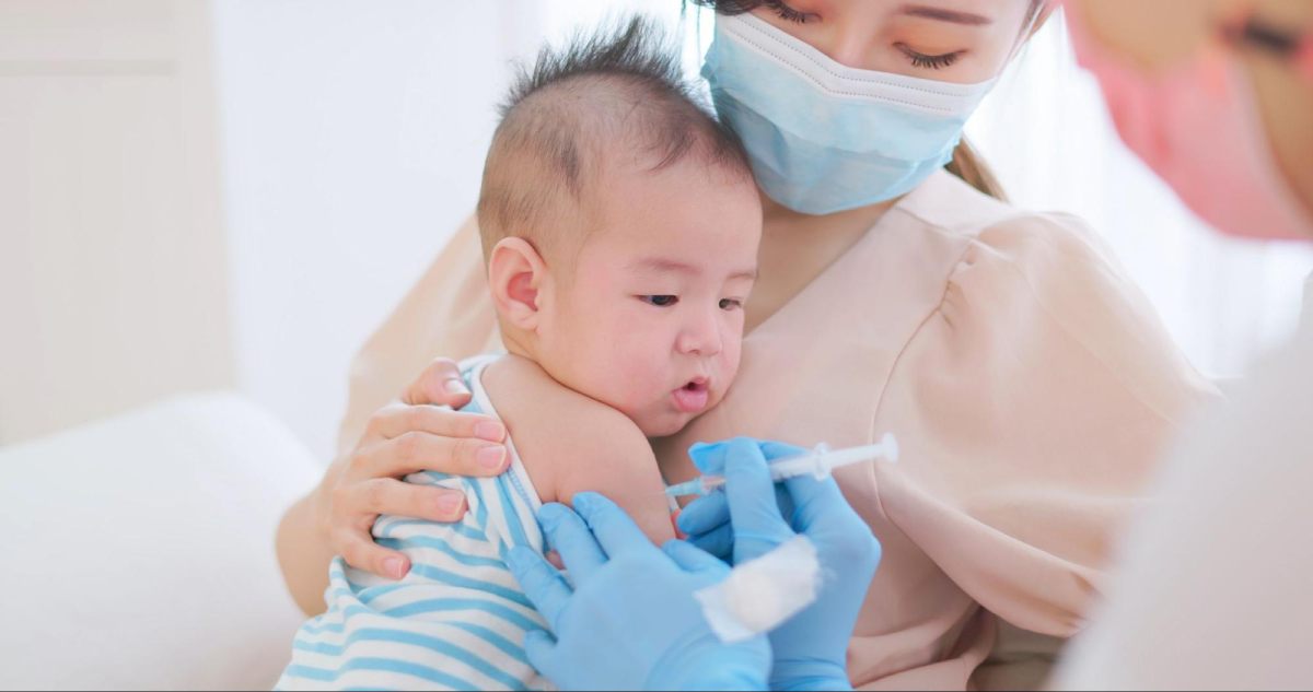 trẻ được tiêm phòng