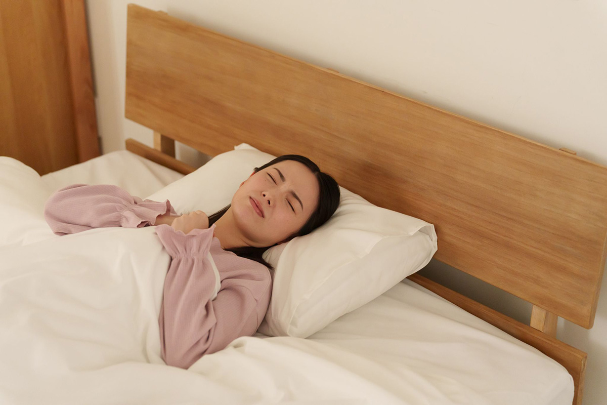 bóng đè không phải ác mộng hoặc giấc mơ