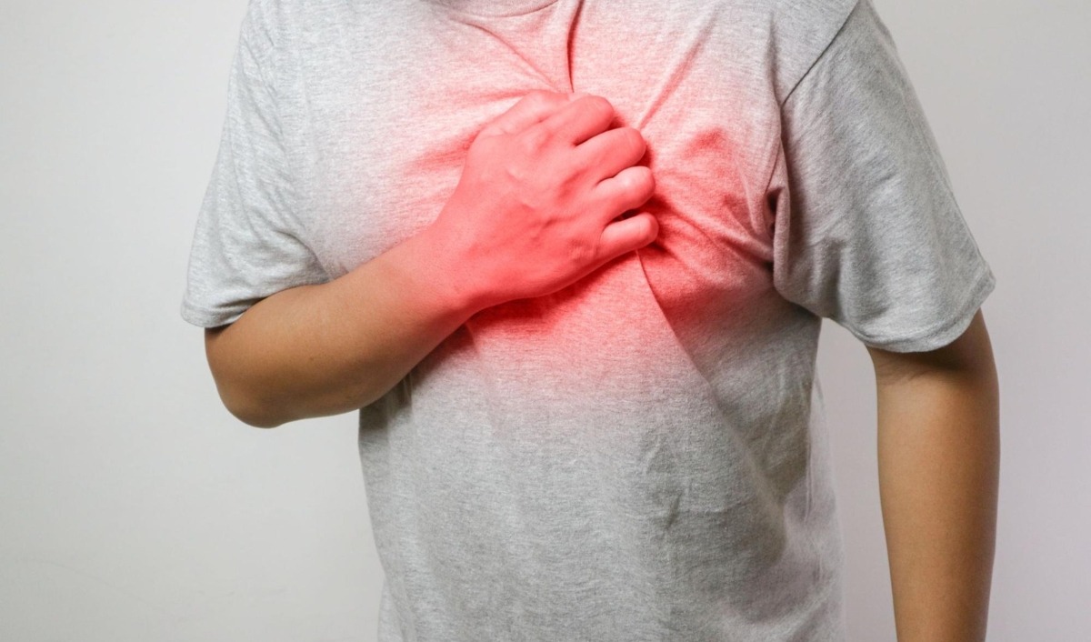 triệu chứng đau thắt ngực do virus gây viêm tim