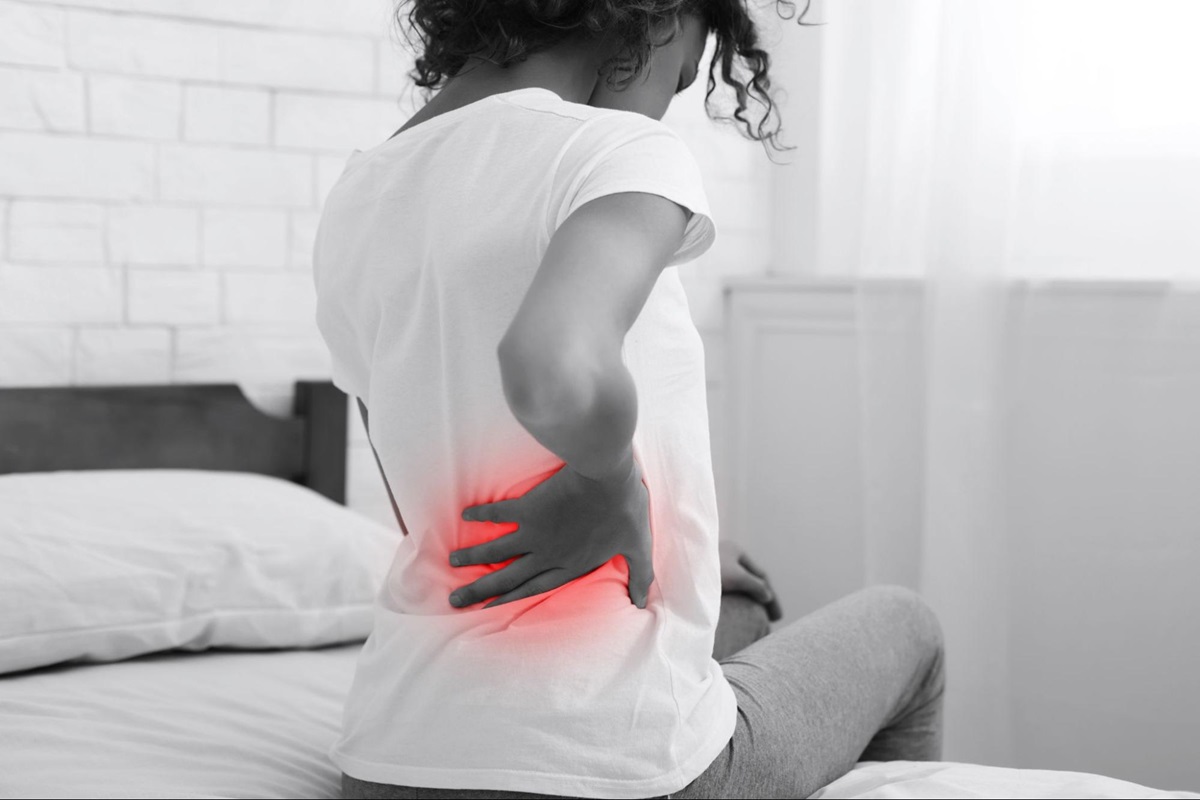 Bị thoát vị đĩa đệm nằm nhiều có thể ảnh hưởng xấu đến sức khỏe xương khớp
